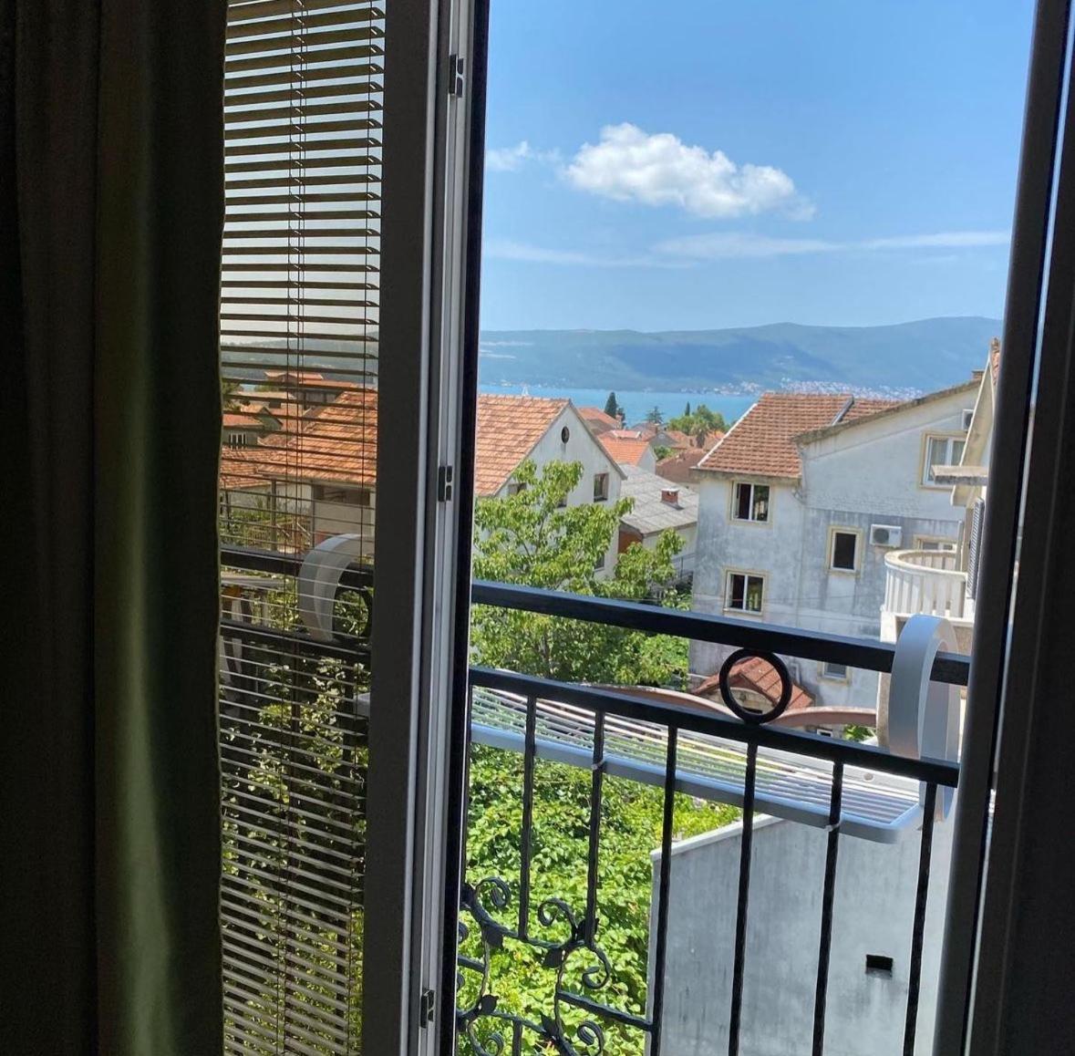 Apartments M&T تيفات المظهر الخارجي الصورة